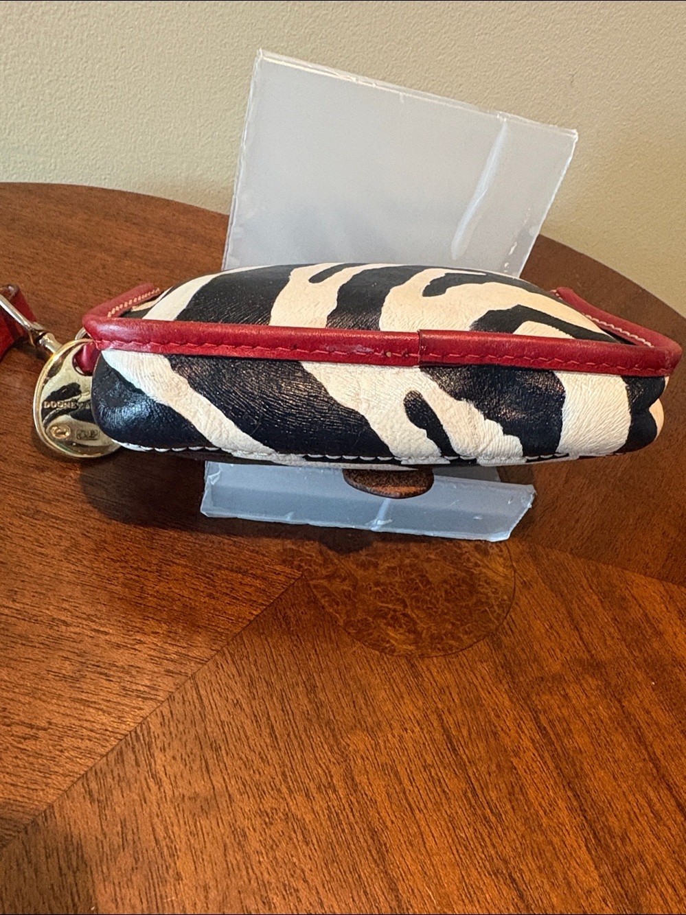 Dooney & Bourke wristlet clutch black/cream zebra stripe Leather/red trim - Picture 6 of 17